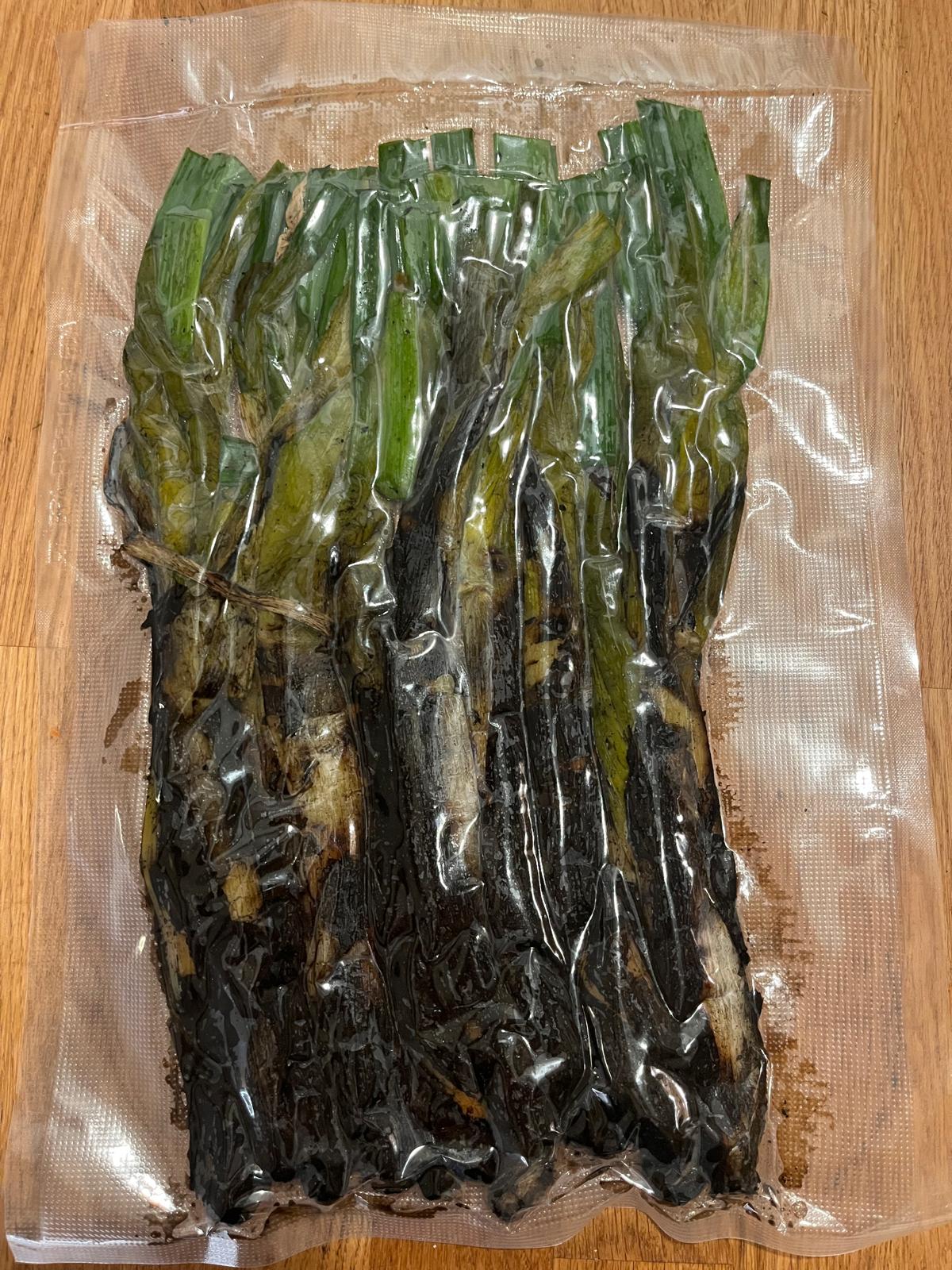Calçot cuit a foc viu al buit (10u.)